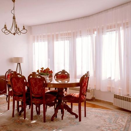 Appartamento Beautiful Duplex In Heart Of Old Town - Free Parking SJJ Esterno foto