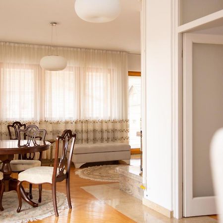 Appartamento Beautiful Duplex In Heart Of Old Town - Free Parking SJJ Esterno foto