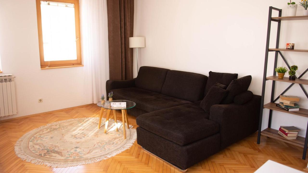 Appartamento Beautiful Duplex In Heart Of Old Town - Free Parking SJJ Esterno foto