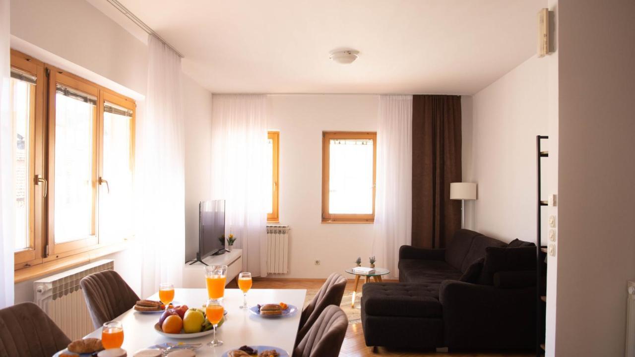 Appartamento Beautiful Duplex In Heart Of Old Town - Free Parking SJJ Esterno foto