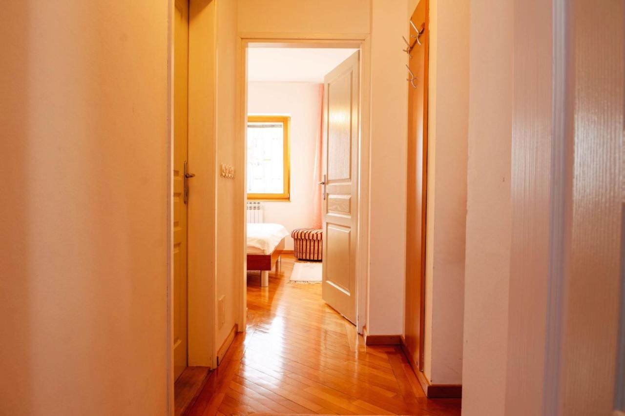 Appartamento Beautiful Duplex In Heart Of Old Town - Free Parking SJJ Esterno foto
